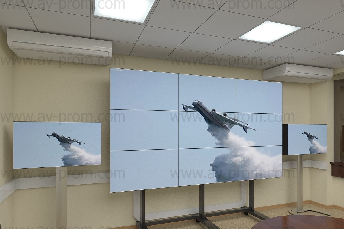 EMERCOM OF RUSSIA EDUCATION CENTER control room videowalls